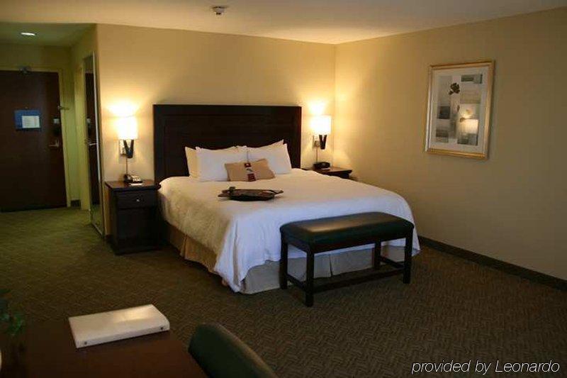Hampton Inn & Suites Dallas-Arlington-South Exterior foto